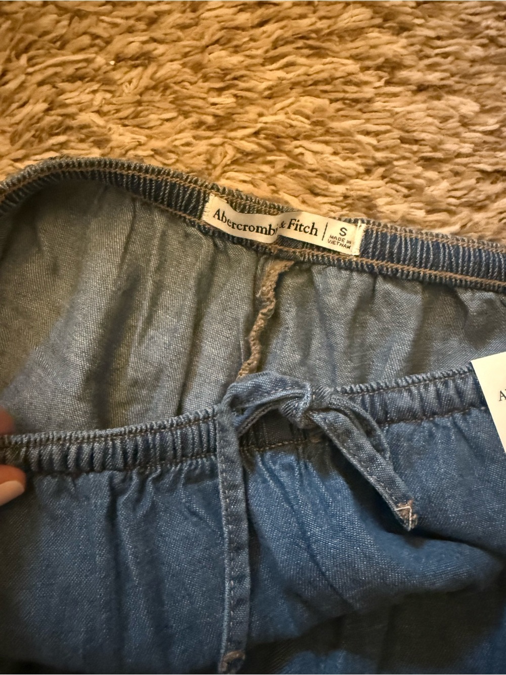 Abercrombie & Fitch Light Blue Denim Drawstring Ruffle Shorts - Picture 6 of 6